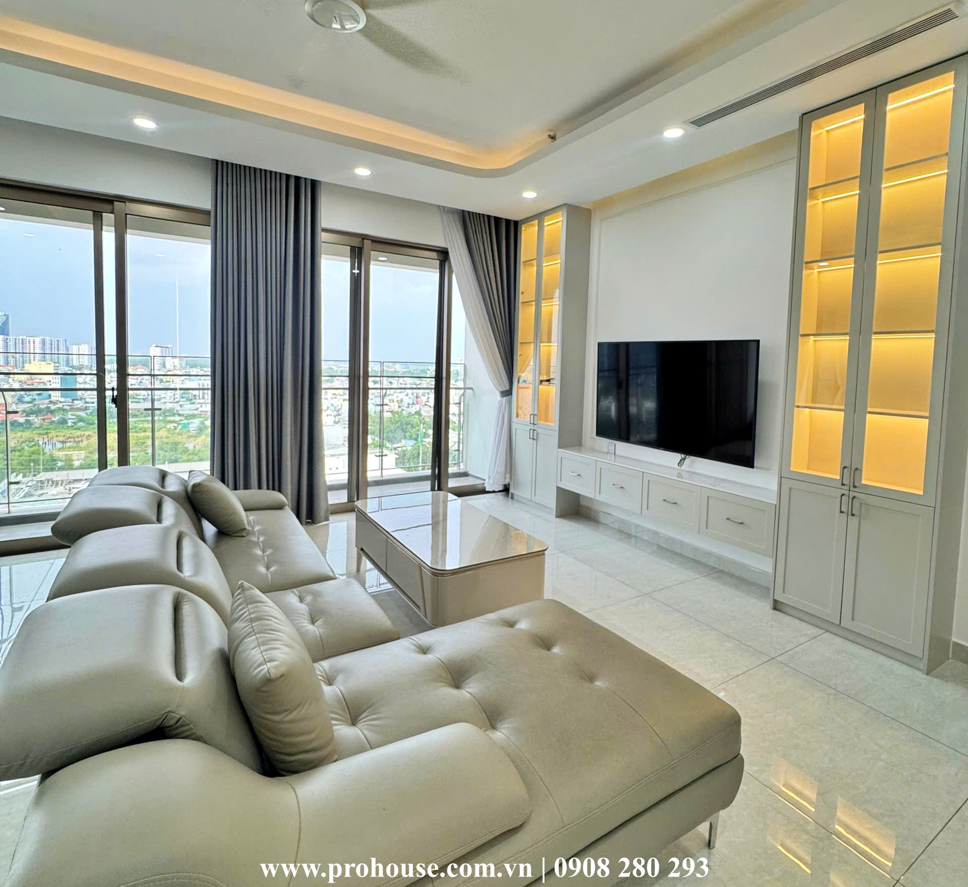 For rent: Penthouse Midtown M8 - The Peak, modern interior, beautiful ...